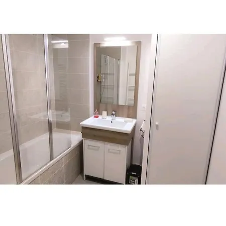 Superbe Appartement Avec Jardin Villenave-d'Ornon Exterior photo